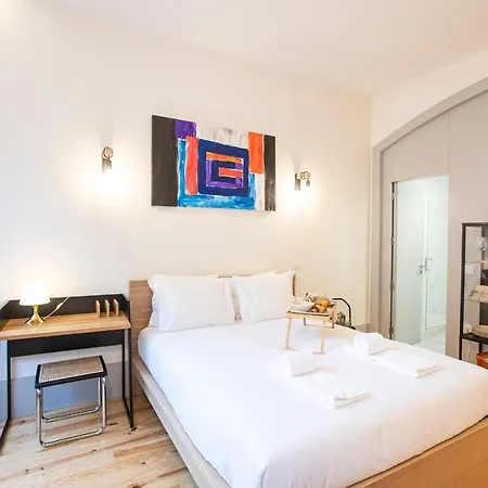Apartment Modern Retro Downtown By Lovelystay Porto