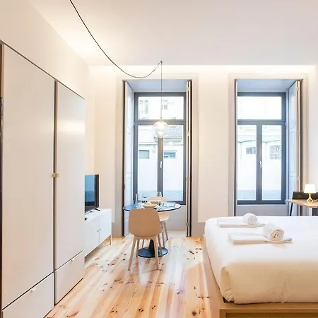 Modern Retro Downtown By Lovelystay * Porto
