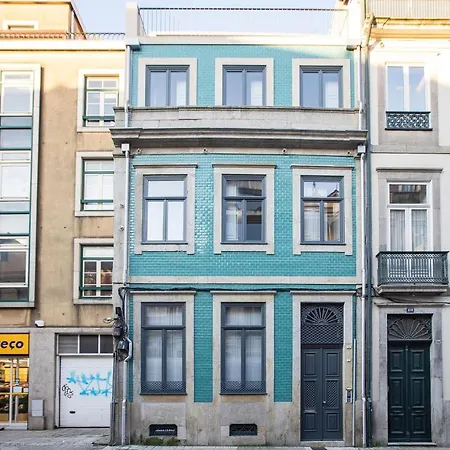 Modern Retro Downtown By Lovelystay Porto